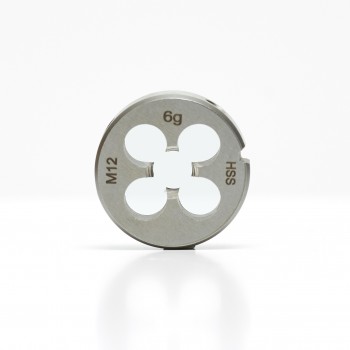 M16 DIN 22568 Ronde Snijplaat Metrisch – HSS Staal ( stap - 2,00 )